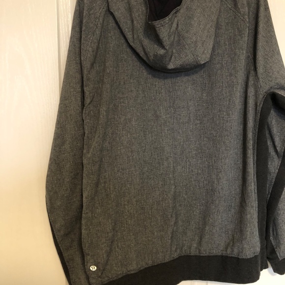 2n1 inside out lululemon sweater - Picture 2 of 4